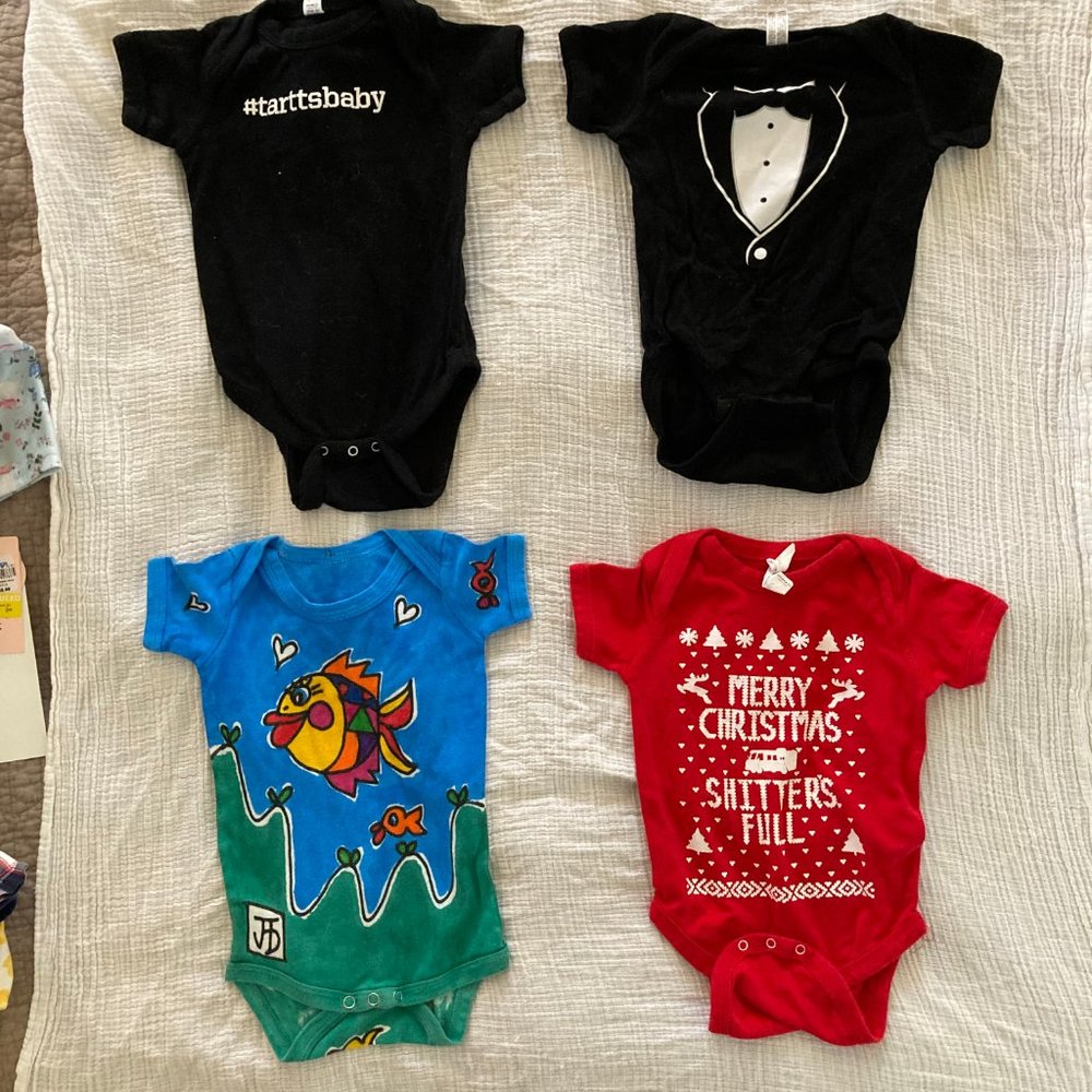 Bundle of short sleeved onesies/bodysuits - 12 month boys